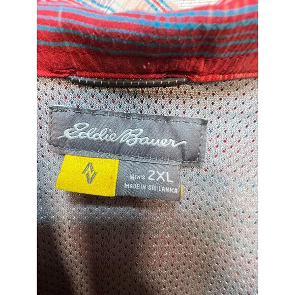 Eddie Bauer Men's Button Up Shirt Short Sleeve Size 2XL Red White Plaid Pockets - Picture 3 of 9